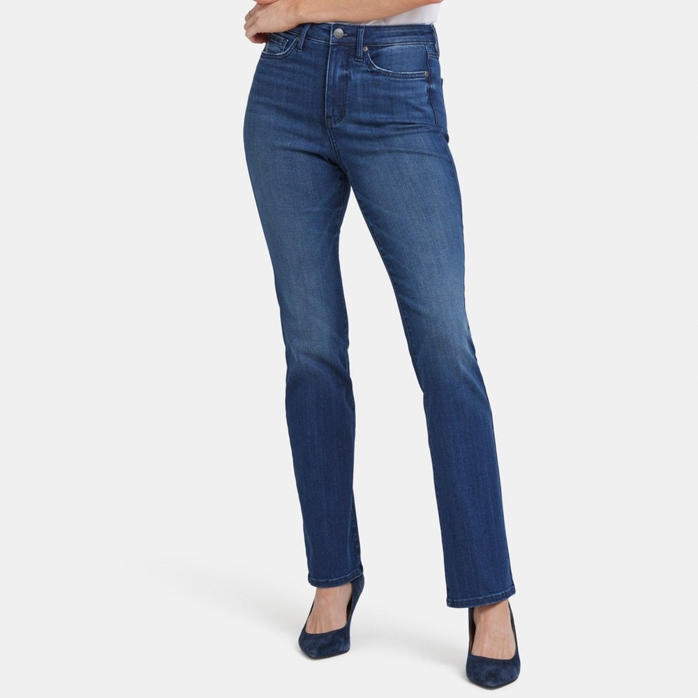 Billie Mini Bootcut Jeans In Petite - Moonlight - 8P